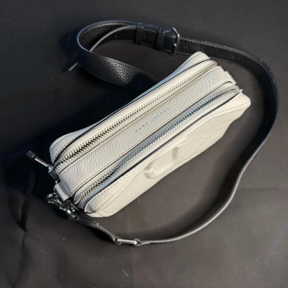 Marc Jacobs Ivory Crossbody Bag - Picture 2 of 12